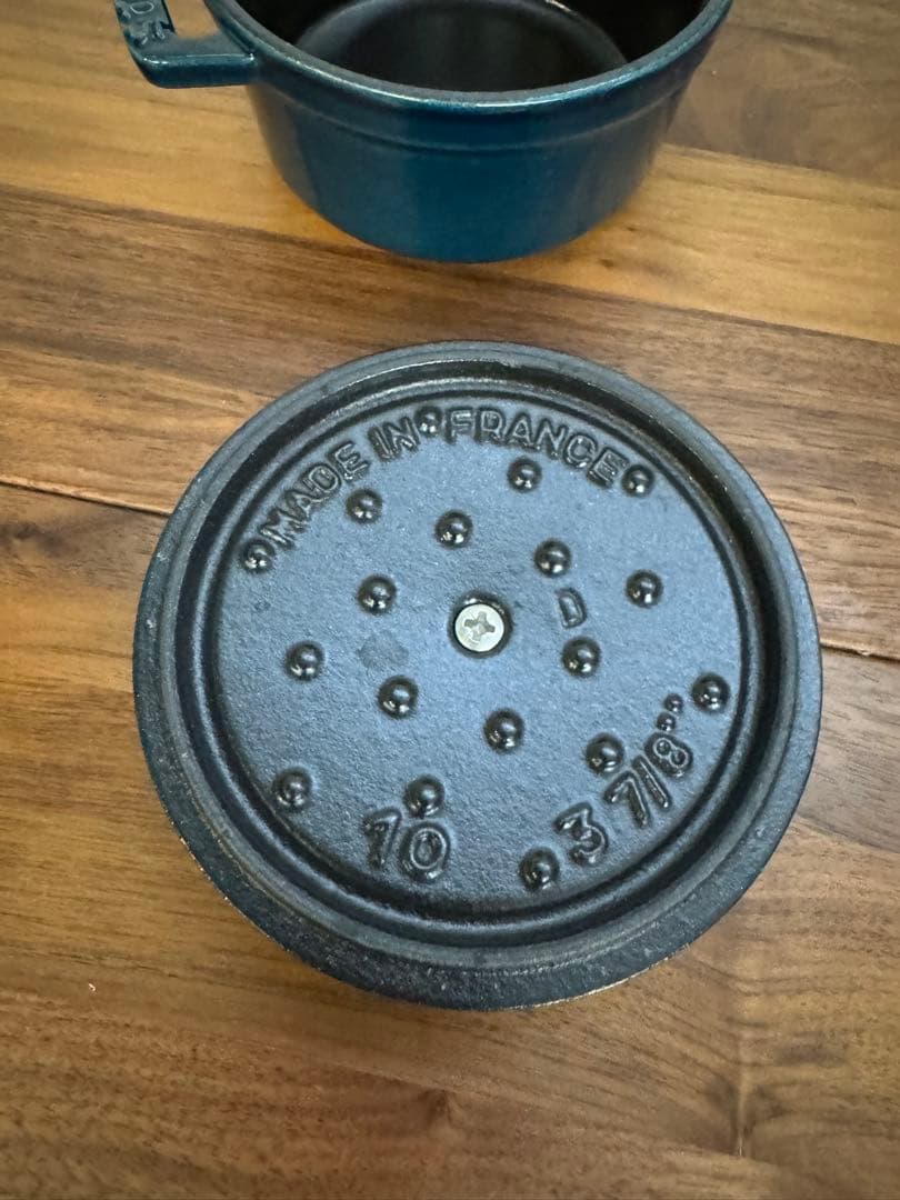 【未使用品】STAUB ココットラウンド 10cm ラ・メール　希少カラー