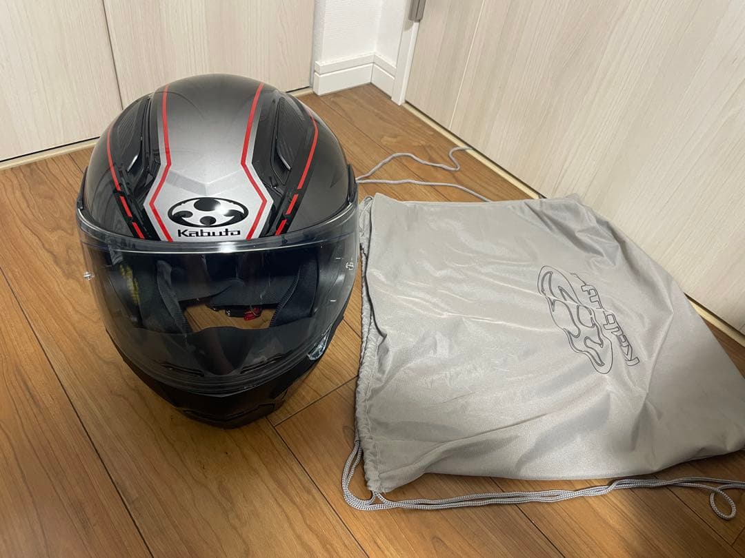 インカム付きKabuto フルフェイスヘルメット ブラック/シルバー