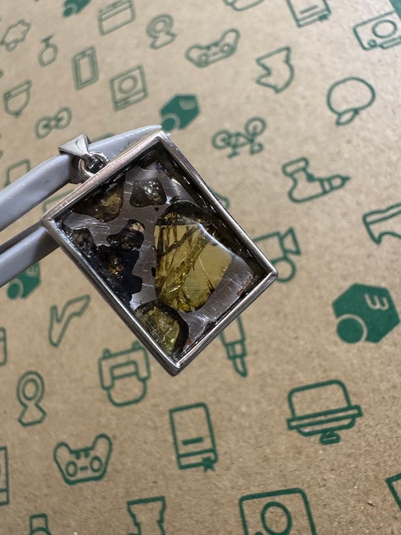 パラサイト隕石の女王 イミラック隕石　Imilac 最高品質　幸運 仕事運up