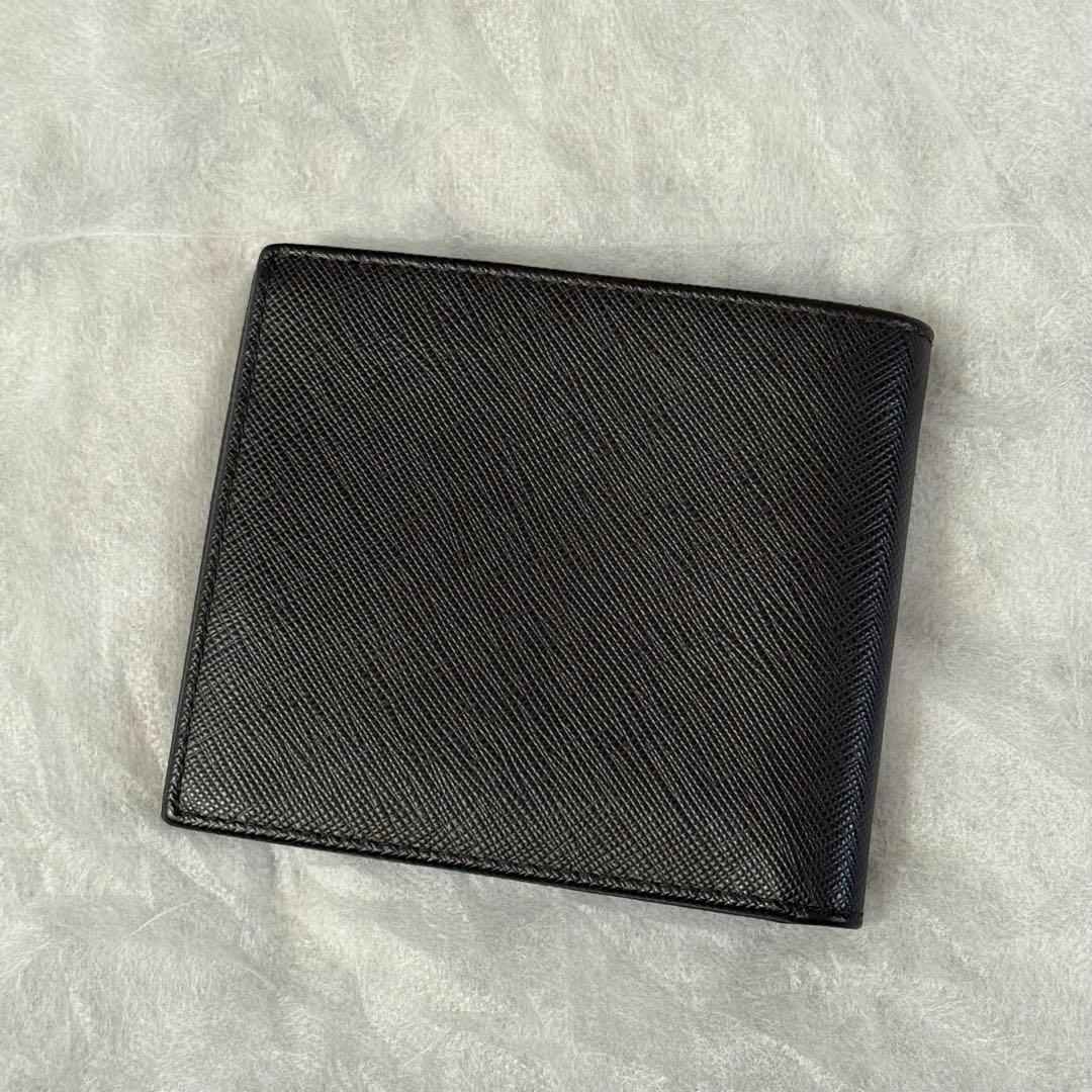 ⭐️未使用級⭐️　PRADA　サフィアーノトライアングル　二つ折り財布　ブラック