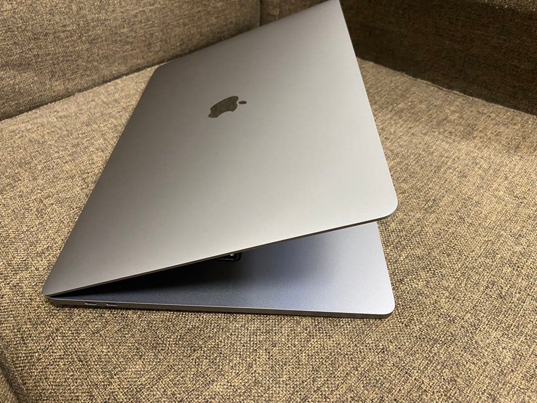 MacBook Pro 16インチ　US　i7-16GB-512 オフィス永続