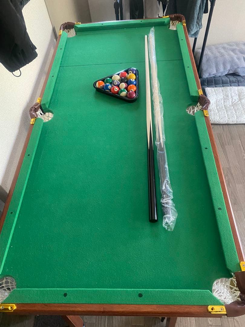 ビリヤードテーブル￼