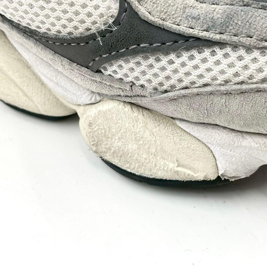 ニューバランス スニーカー 9060 グレー 25cm ローカット Y1392