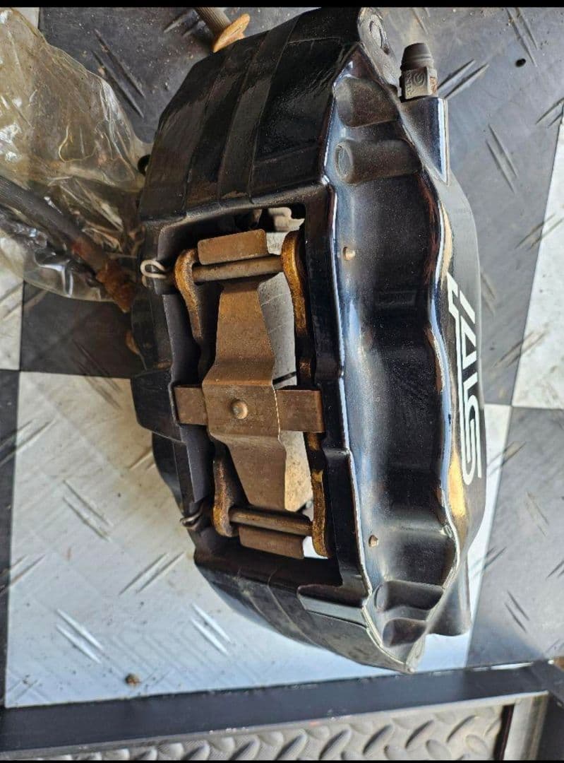 よ*ね様 スバル インプレッサ GRB WRX STI ブレンボ キャリパー