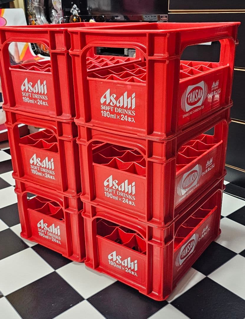 Asahi ウイルキンソン飲料用コンテナ　 赤 190ml x 24本用