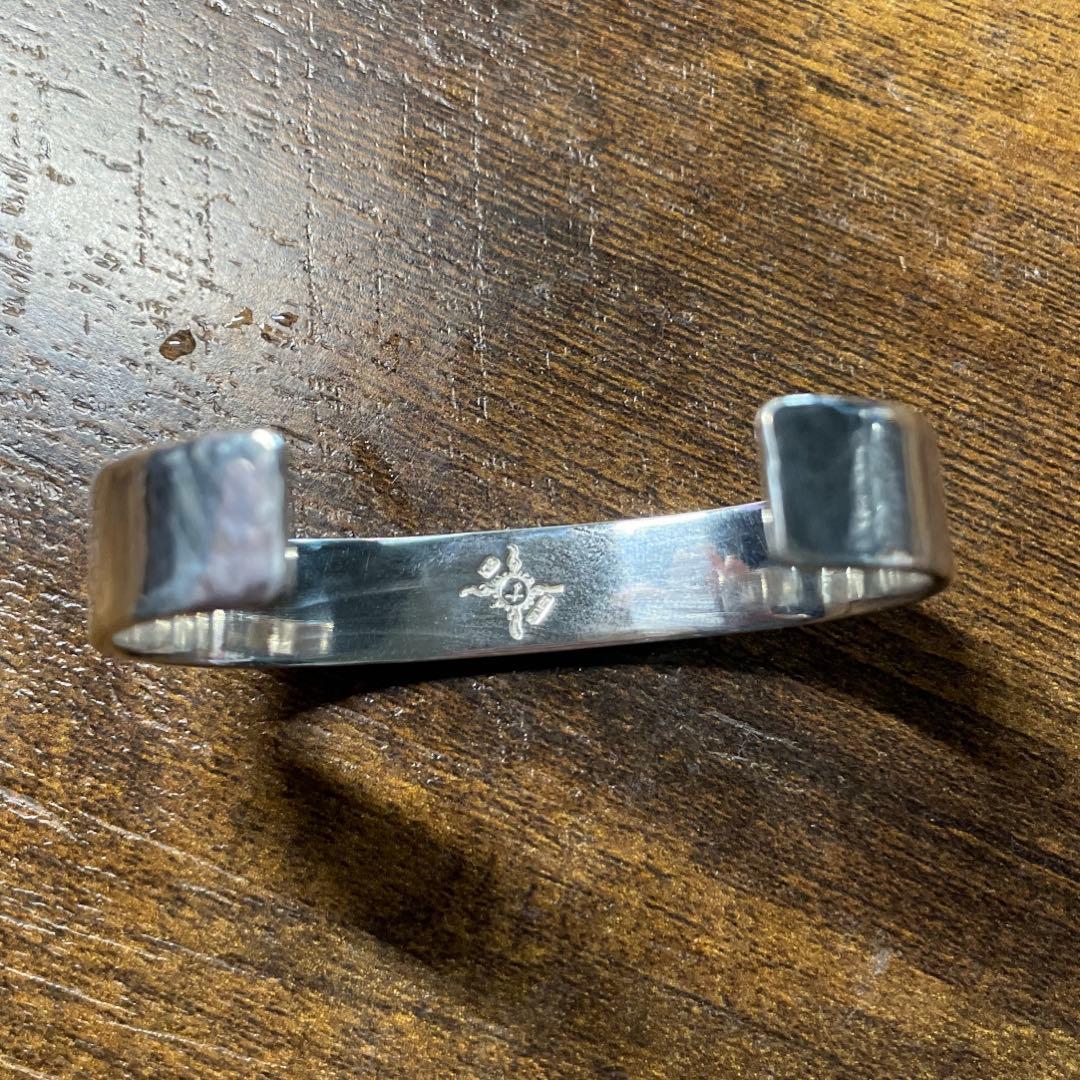 ⭐︎人気商品　FIRST ARROW'S 極美品　バングル