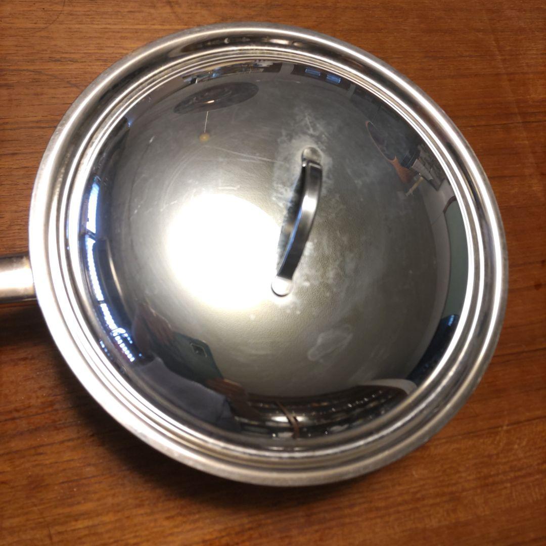 スイス製　ステンレススチール 片手鍋 蓋付き 26cm