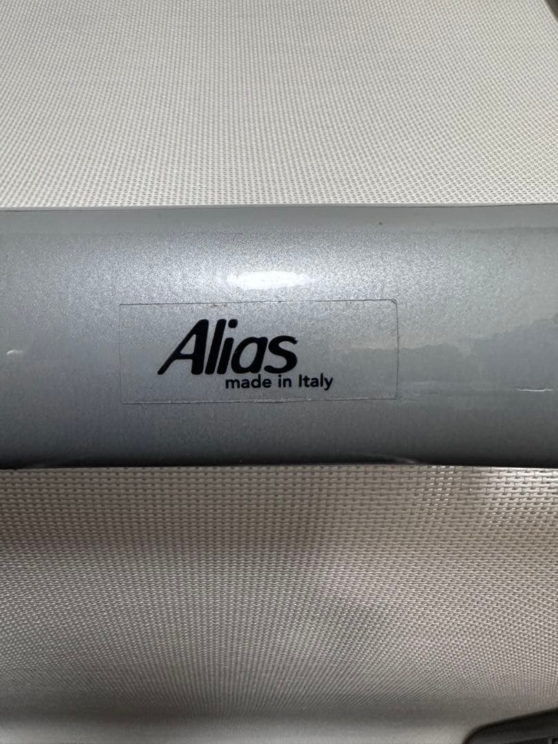 Cassina ixc. Alias アリアス ハイフレームスタッキングチェア①