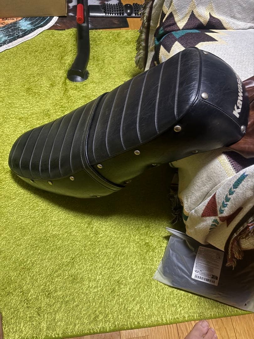 エストレヤ　レトロシート