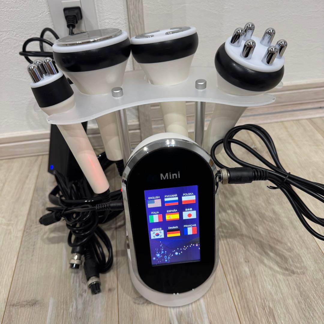 【新品】4in1業務用　40Khzキャビテーション　ラジオ波エステ 日本語対応
