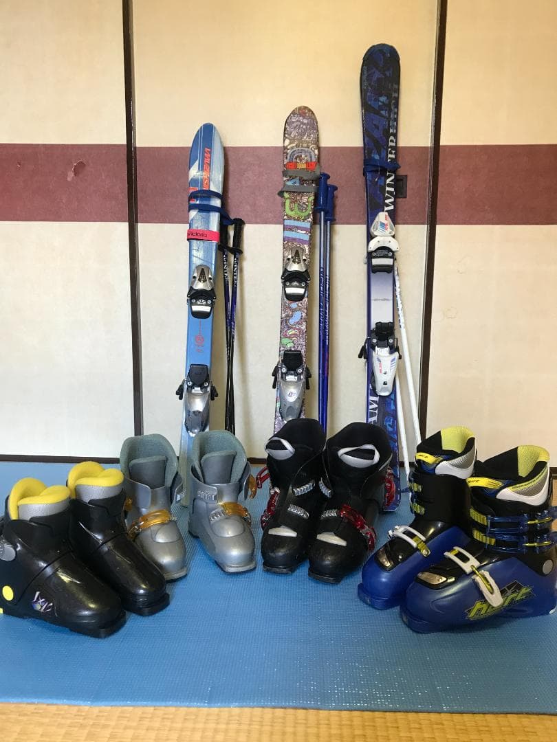 子供スキーセット、スキー板100~120cmの３Set、ブーツ20〜24cm４足