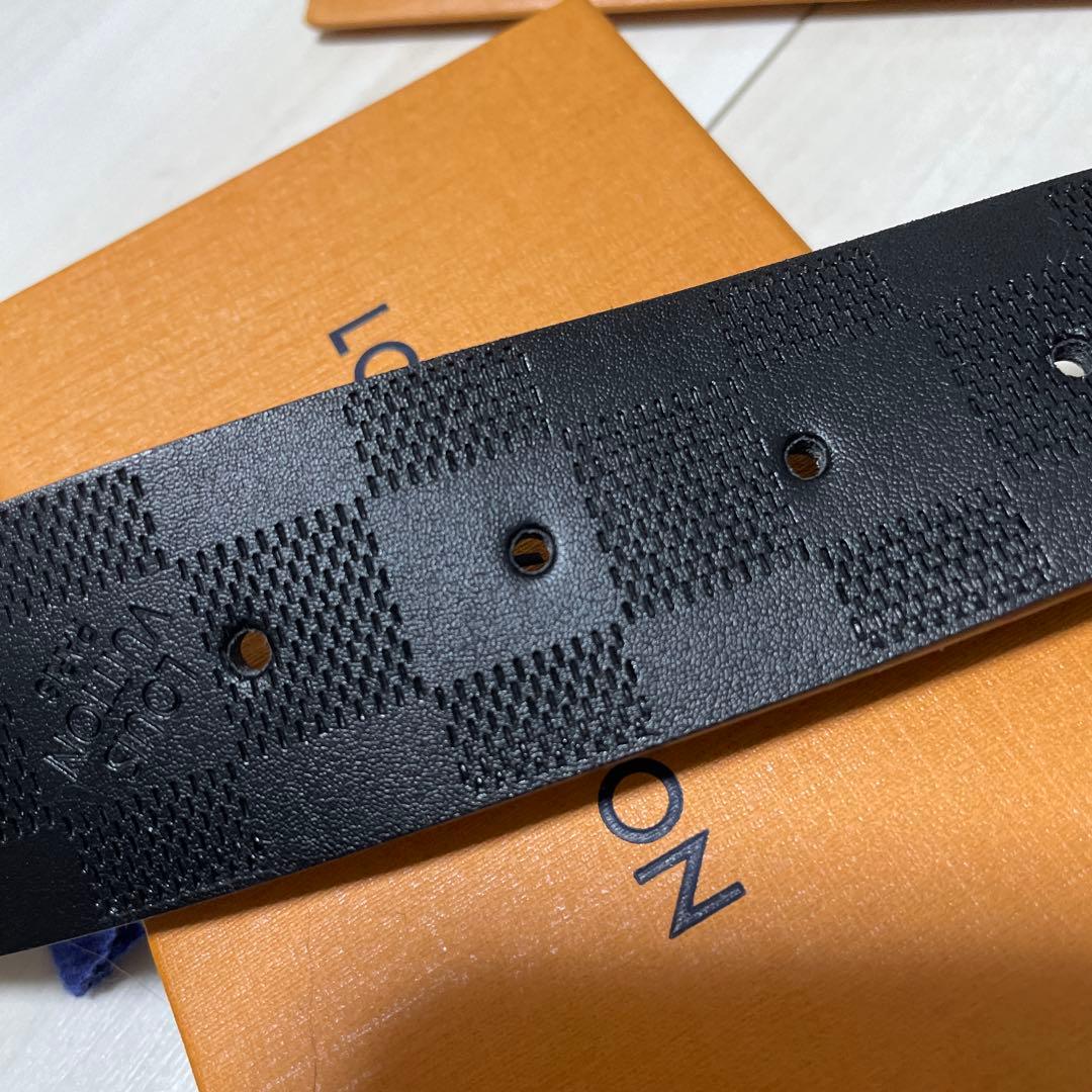 モノグラム　リバーシブル　ベルト