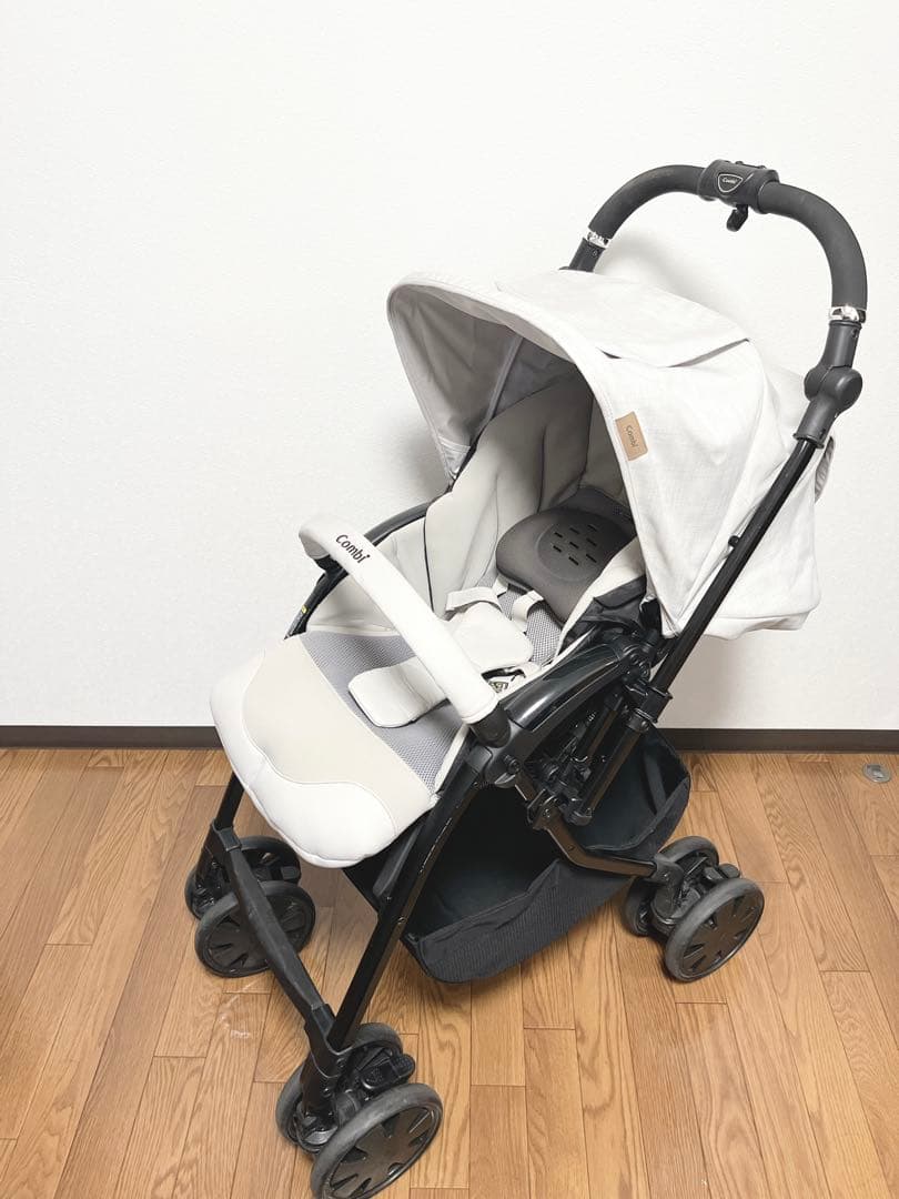 コンビ　ベビーカー　クロスゴー　4キャス　エッグショック