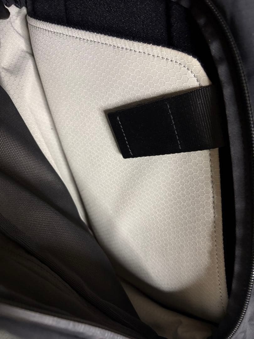 ALPAKA アルパカ METRO CROSSBODY