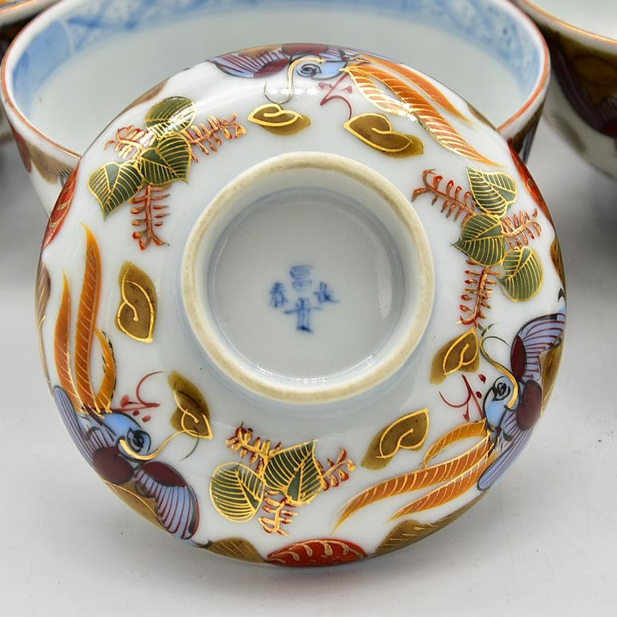 ● 江戸後期 最上手 富貴長春銘 古伊万里 色絵染錦金彩 唐草 蓋茶碗 三客