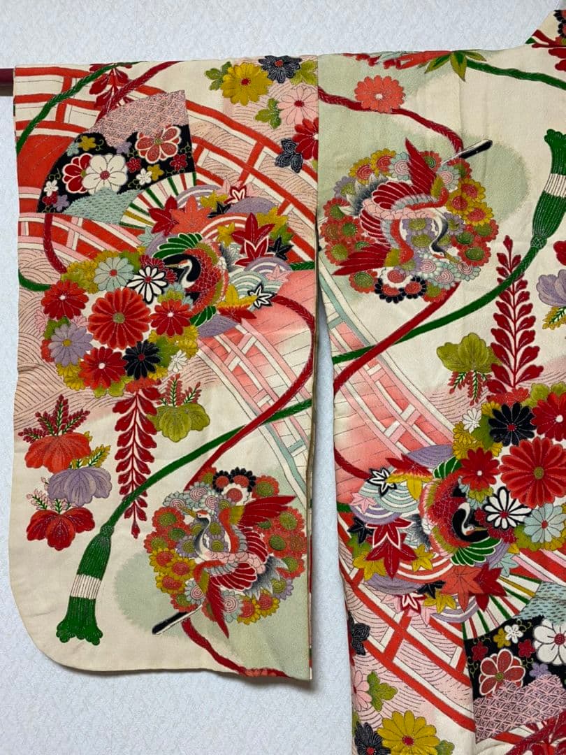 No.74正絹アンティーク子供着物七五三着丈109.5センチ裄丈51センチ