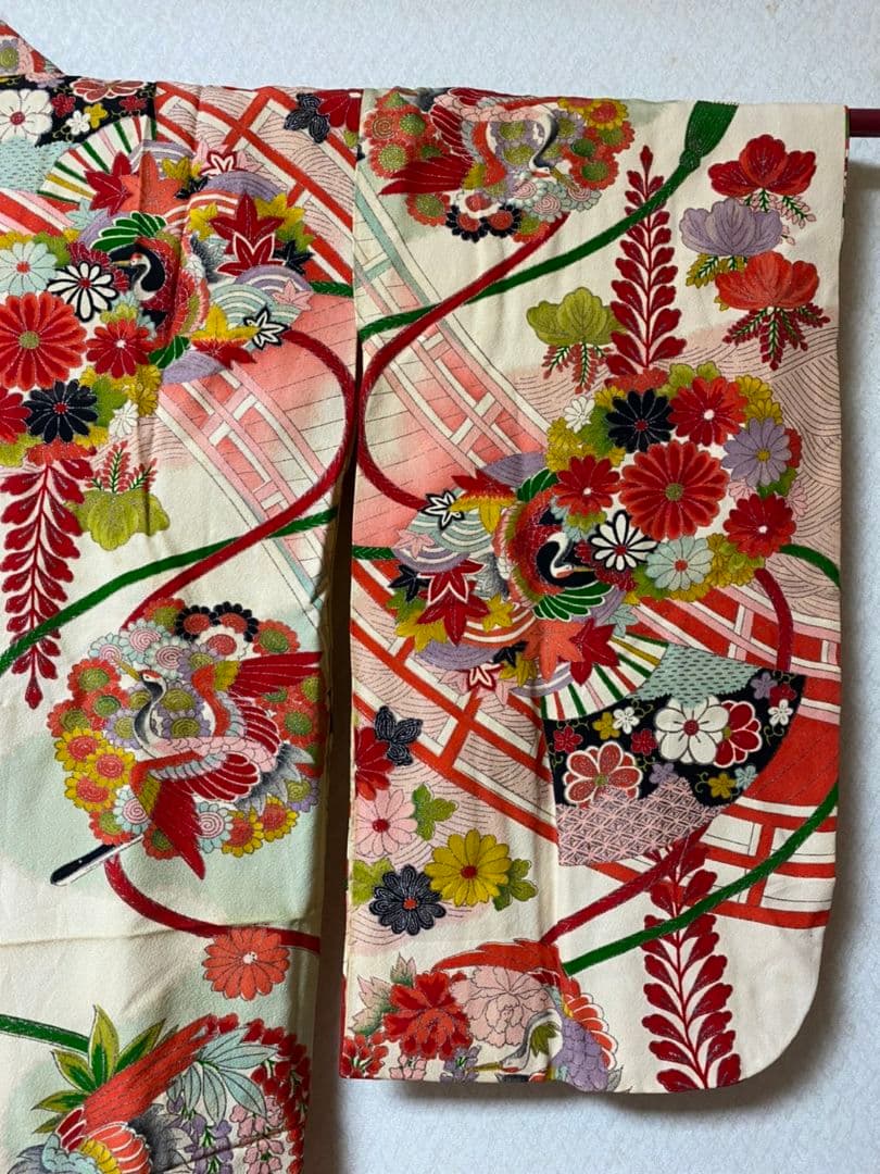 No.74正絹アンティーク子供着物七五三着丈109.5センチ裄丈51センチ