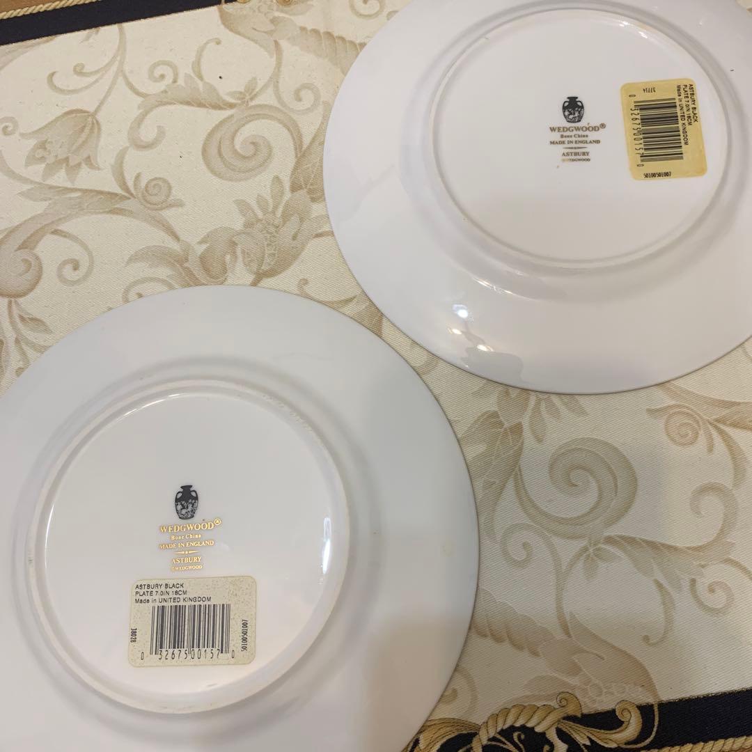 シール付未使用　ウェッジウッド アストバリー　17.5cmケーキプレート 2枚