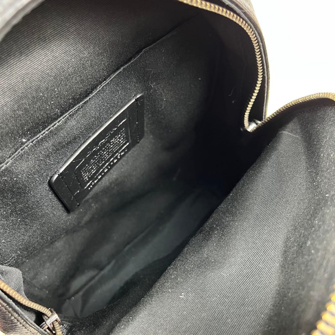 【美品】希少 コーチ ボディバッグ ショルダーバッグ 黒 レザー シボ革