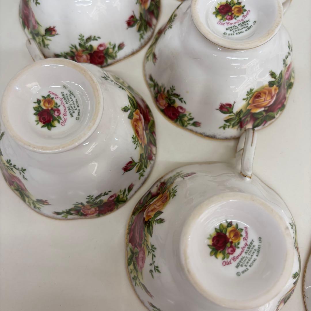 ロイヤルアルバート カップ×5&ソーサー×4