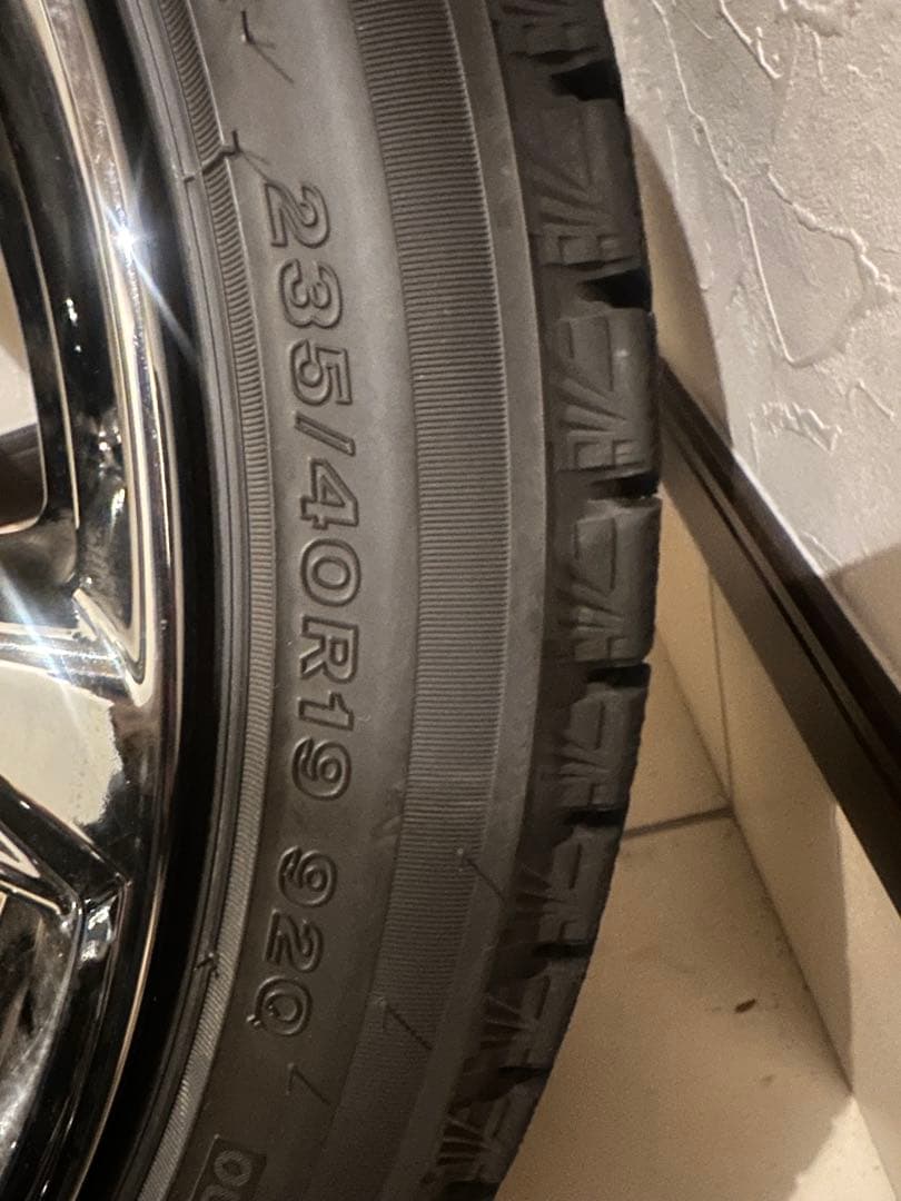 レクサス　ISアルミスタッドレス　4本セット