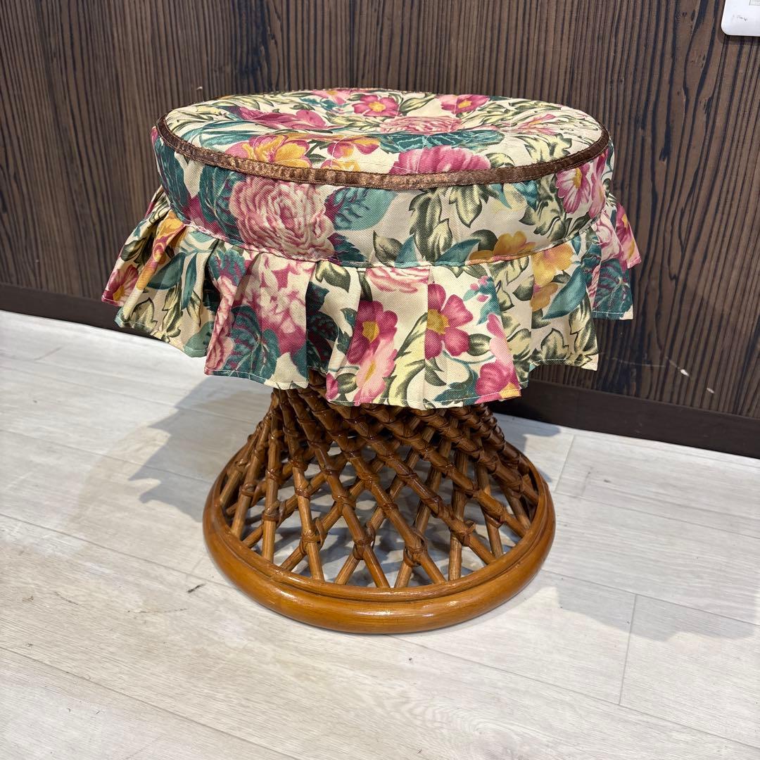 回転　ヴィンテージ 螺旋状ラタンスツール 籐 ラウンド 丸椅子 レトロ