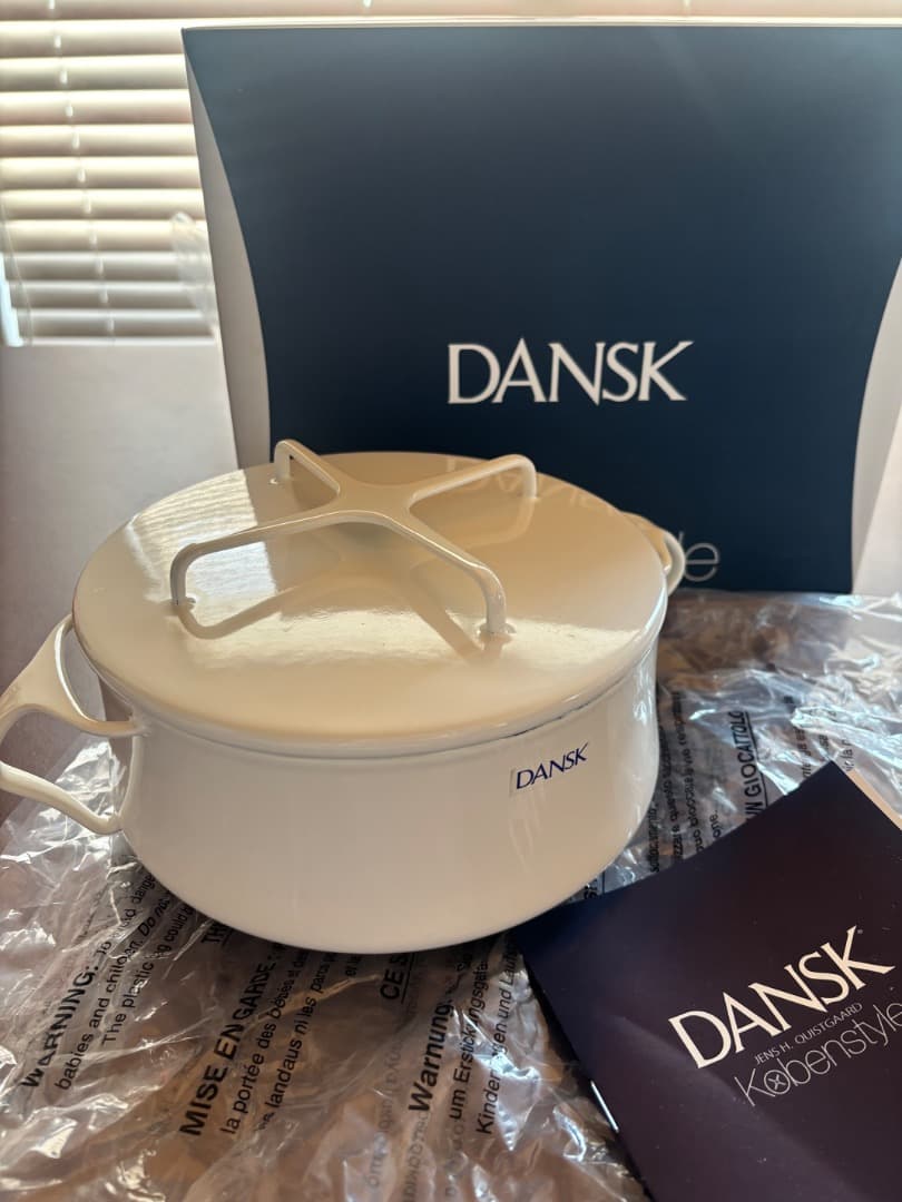 DANSK Kobenstyle 2QT 18センチ　ホワイト