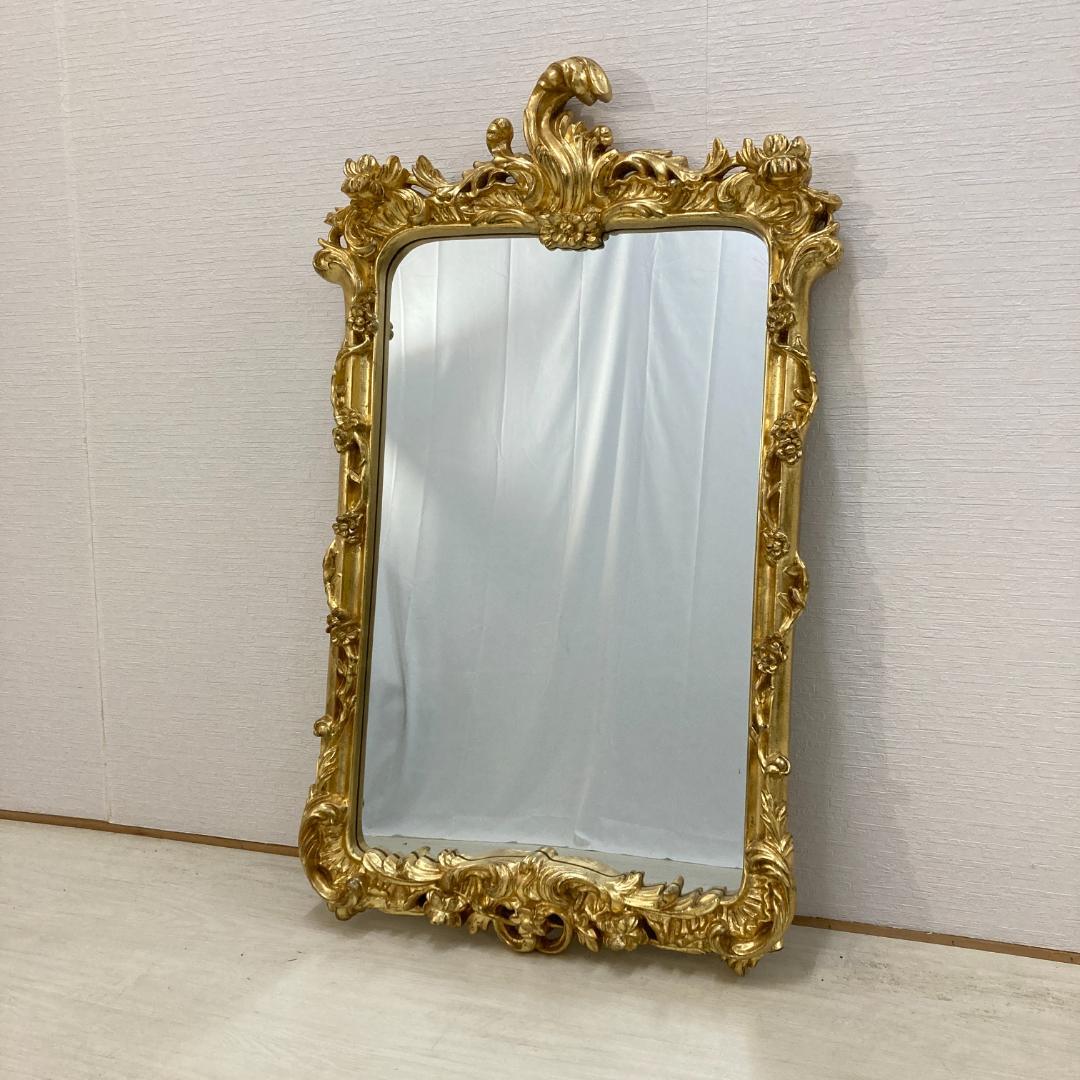 ゴールド　アンティーク調　ウォールミラー　壁掛け鏡　レリーフ　彫刻