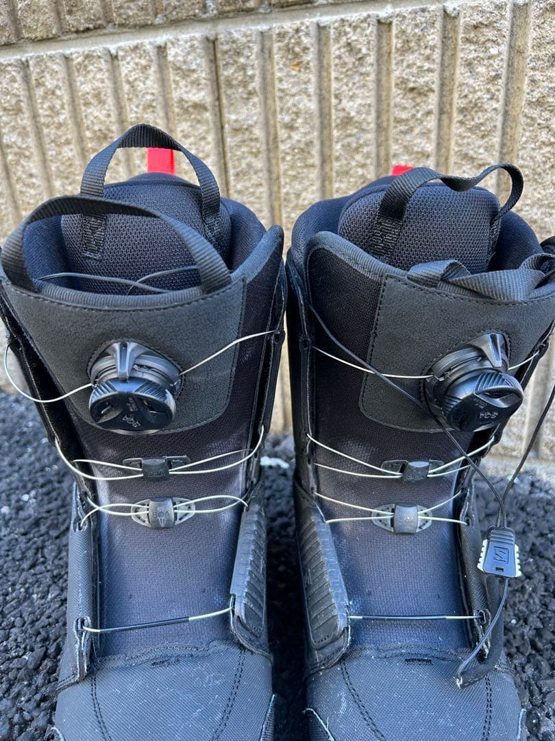 SALOMON UNIVERSAL スノーボードブーツ ブラック