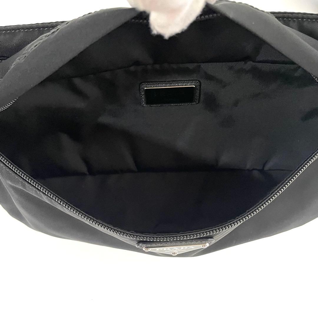 【未使用級/RFID】プラダ ボディバッグ ナイロン×サフィアーノレザー