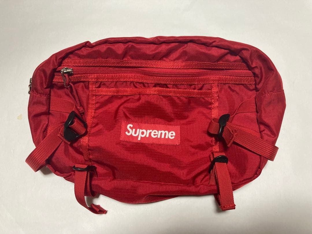 シュプリーム　supreme ボディーバック ウエストバッグ赤