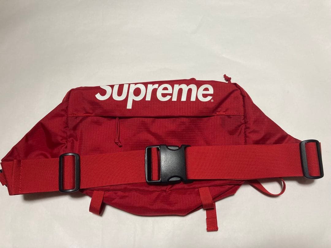 シュプリーム　supreme ボディーバック ウエストバッグ赤