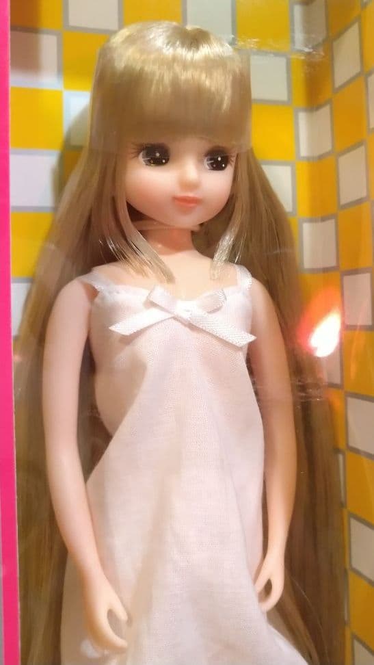 リカちゃんキャッスル リカちゃん 姫カット ロングストレート 新品未開封 レア