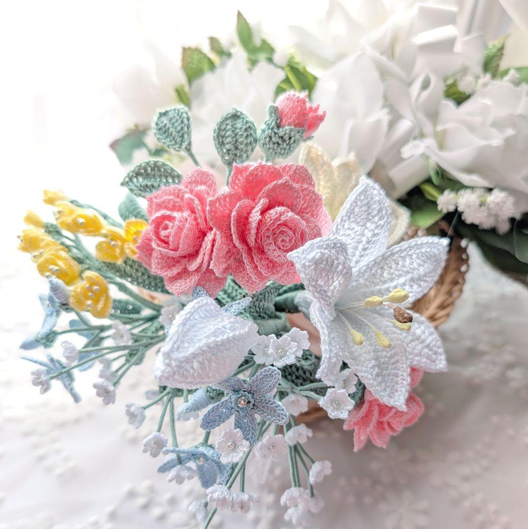 ここ☆薔薇とユリ、フリージアなどのブーケ☆ハンドメイドレース編み