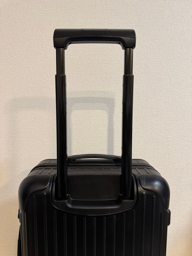 rimowaリモワ サルサ マットブラック 32L 4輪　美品 マイリモワ登録済