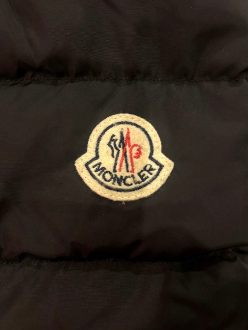 MONCLER 黒 ダウンジャケット ウエストリボン付き