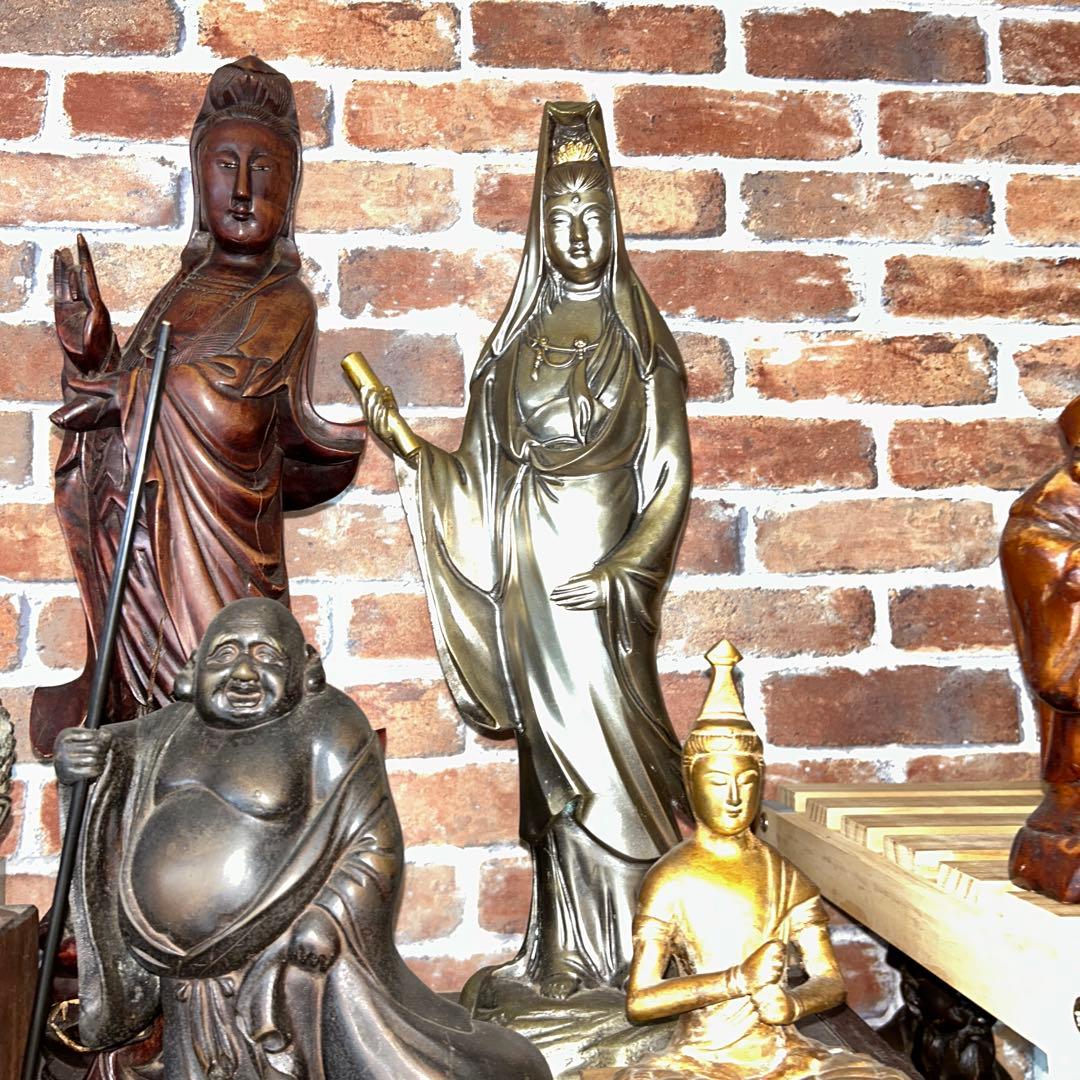 白衣観音菩薩立像 唐銅製 ブロンズ像 置物