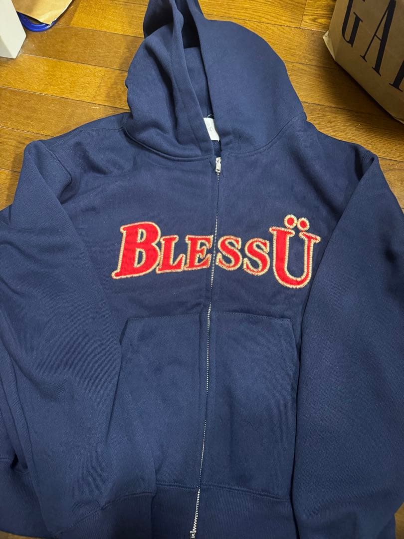 BlessÜ ネイビー パーカー M