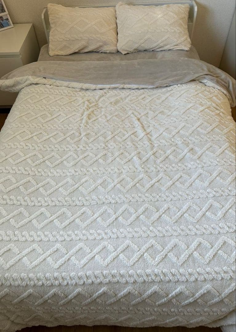 Nitoriセミダブルベッド- zinusマット行き