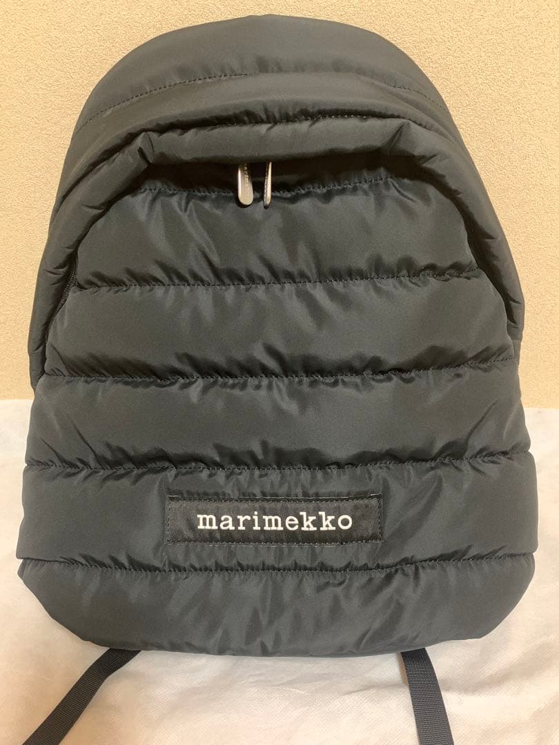 【新品未使用】お値下げ⭐︎marimekko 黒 リュック正規品