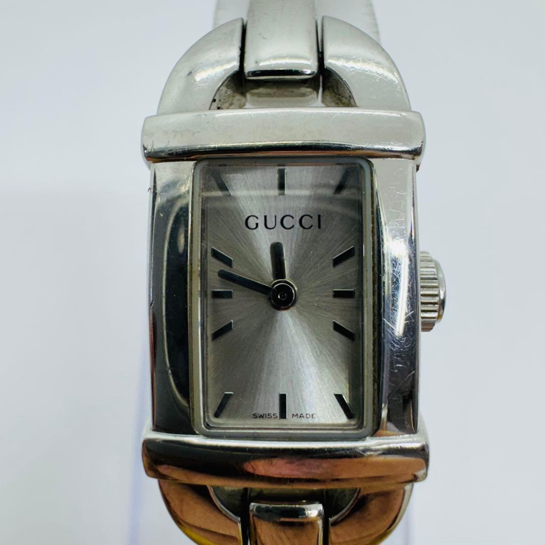 ✨GUCCI✨6800L✨WR.3ATM✨シルバー文字盤✨クオーツ✨腕時計✨