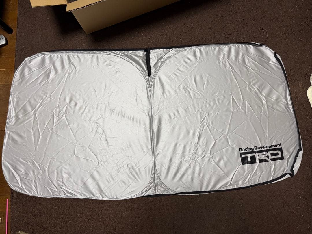 TRD ワンタッチサンシェード　MS070-26001 ハイエース用