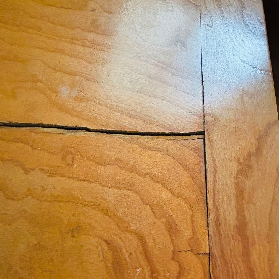 最終お値下げ❣️木製シンプル座卓 天板ひび割れあり