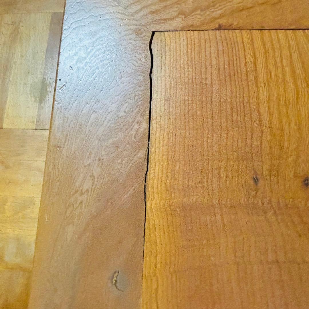 最終お値下げ❣️木製シンプル座卓 天板ひび割れあり