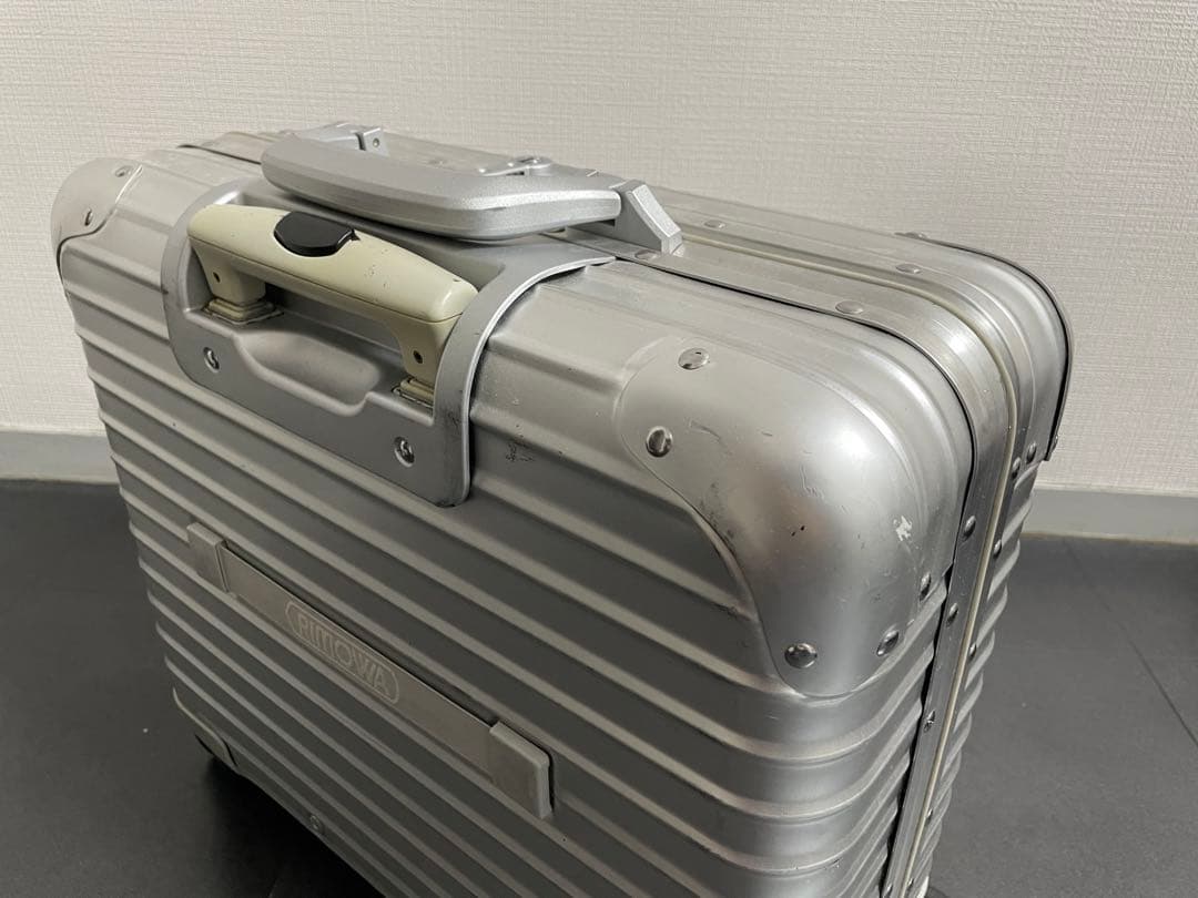 希少) RIMOWA リモワ トパーズ 26L アルミ キャリー4輪