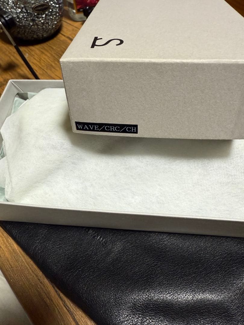 ワイルドスワンズ　ウェイブ　クロコダイル　チョコ