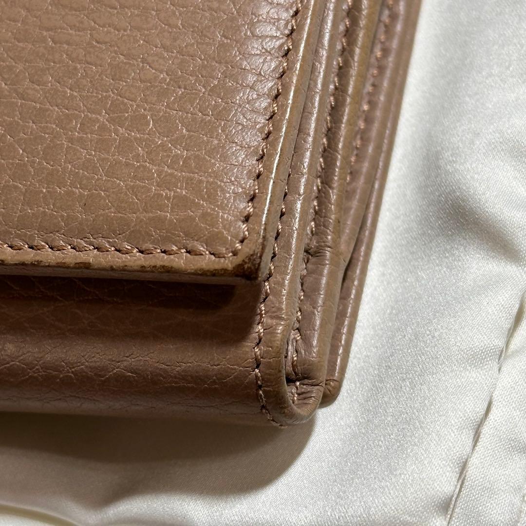 GUCCI グッチ 三つ折り財布　ベージュ