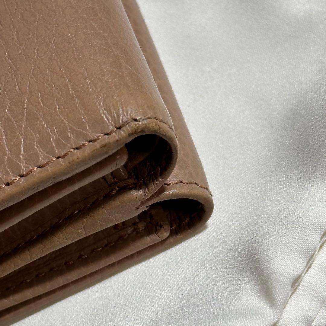 GUCCI グッチ 三つ折り財布　ベージュ