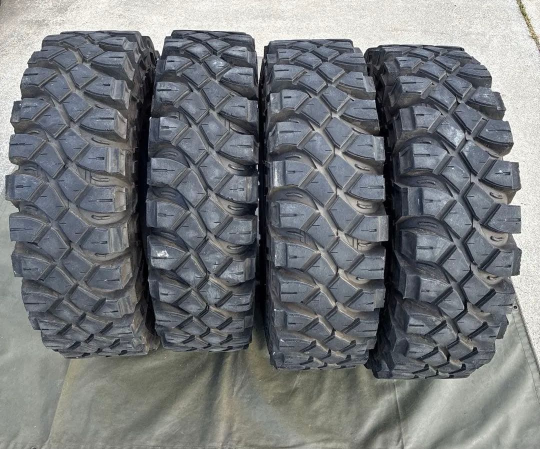 順次お値下げ！ MAXXIS Creepy Crawler LT ４本セット