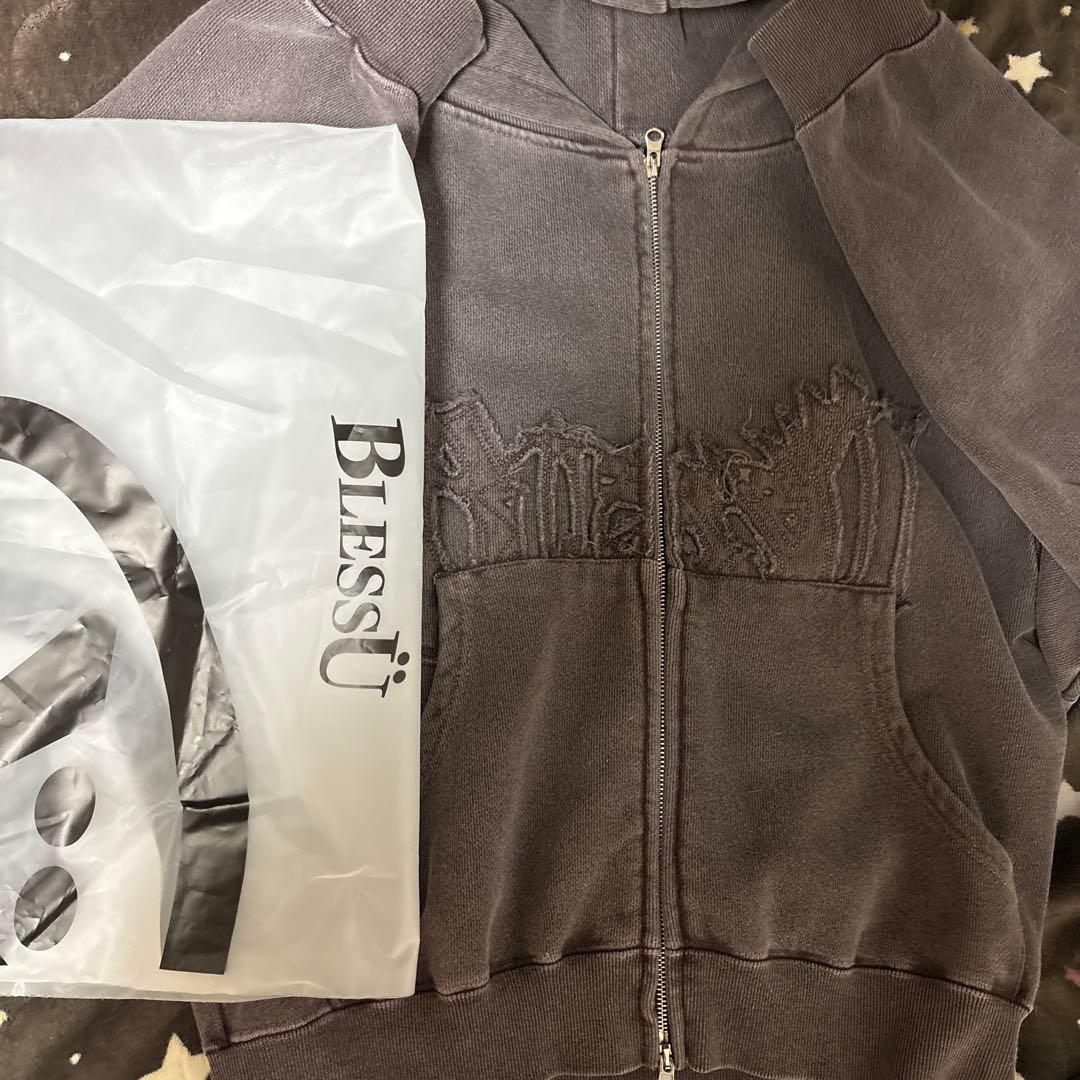 blessu ジップパーカー　正規品　m